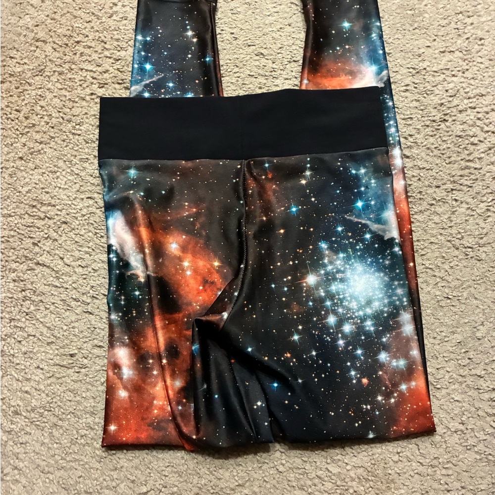 Blackmilk galactic leggings - Picture 8 of 12